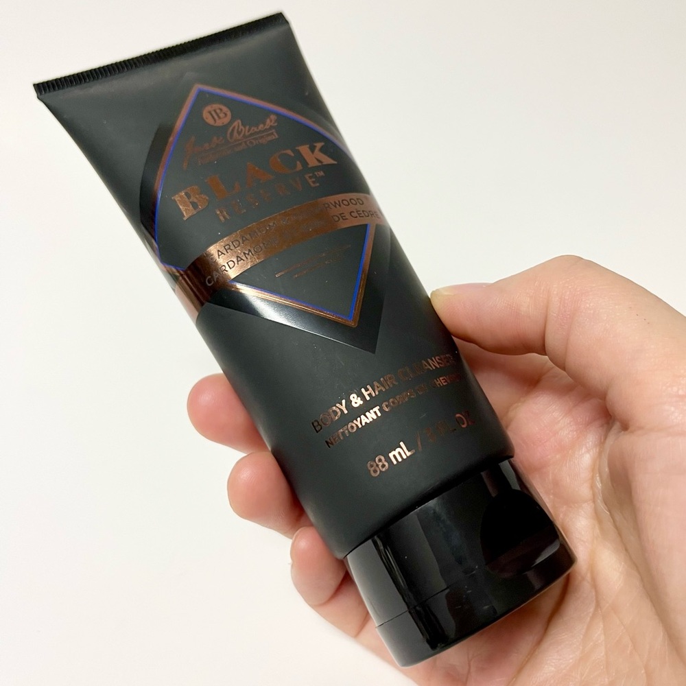 Jack Black
Black Reserve Body & Hair Cleanser (88ml)